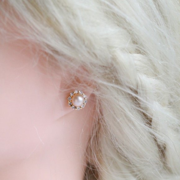 Sterling Silver Real Freshwater Pearl Earrings Studs Flower Earrings for Her - Picture 4 of 5